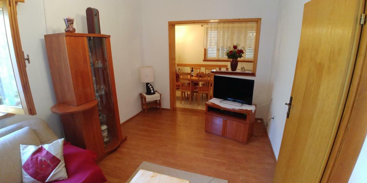 Apartment Nike Orebić Esterno foto